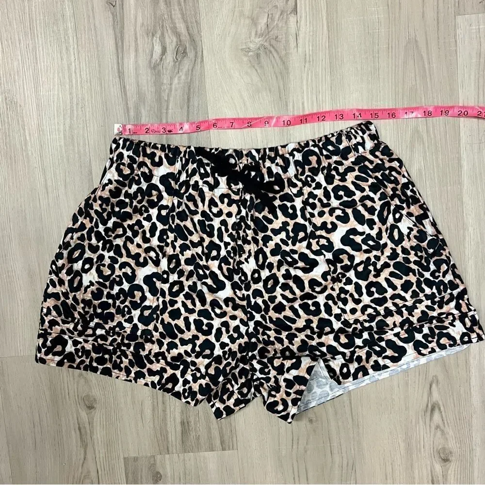 NWOT animal print shorts sz XL drawstring waist by Mosucoirl stretchy